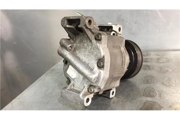 Recambio de compresor aire acond. para toyota corolla (e12) 1.6 vvt-i referencia OEM IAM 6361050209506 SCSA06C44722 