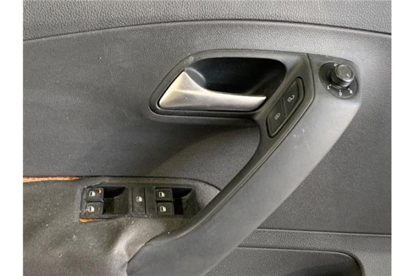 Recambio de puerta delantero izquierda para volkswagen polo v (6r1) 1.0 referencia OEM IAM 6R4831055J  