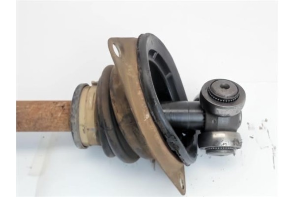 Recambio de palier delantero izquierdo para renault trafic ii furgón 1.9 27 cn referencia OEM IAM 8200334338 93852699 