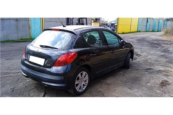 peugeot 207 del año 2009