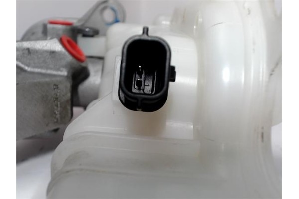 Recambio de bomba freno para renault grand scenic iv 1.2 tce referencia OEM IAM 460917863R  