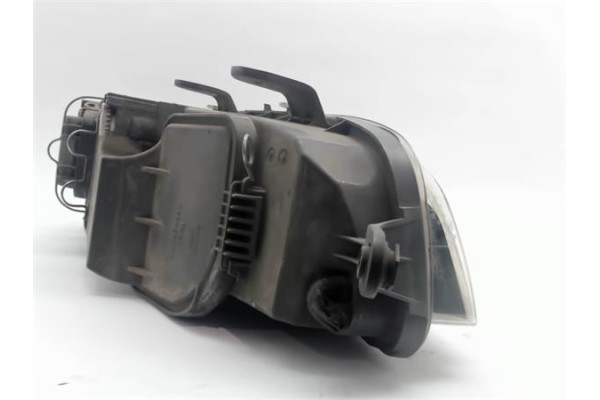 Recambio de faro delantero izquierdo para fiat ii punto (188) berlina referencia OEM IAM 46522720  
