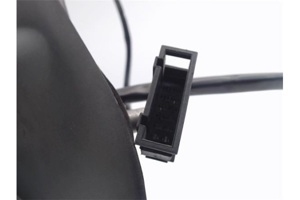 Recambio de retrovisor derecho para seat ibiza (6k1) referencia OEM IAM   