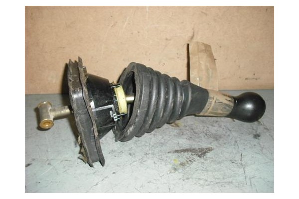 Recambio de palanca de cambio para citroen saxo referencia OEM IAM   