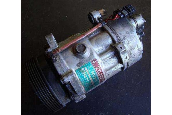 Recambio de compresor aire acond. para seat ibiza (6k1) 1.4 i referencia OEM IAM 1H0820803D SD7V16 1100 