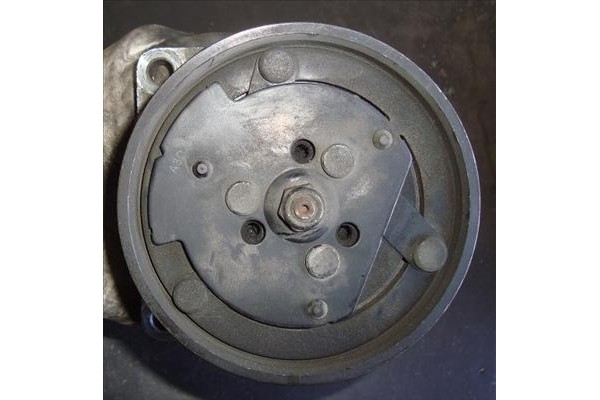 Recambio de compresor aire acond. para seat ibiza (6k1) 1.4 i referencia OEM IAM 1H0820803D SD7V16 1100 