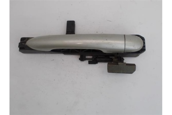 Recambio de maneta exterior trasero derecha para renault laguna ii (bg0) 2.0 dci (bg1t) referencia OEM IAM 8200452520 242421 