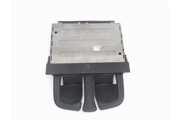 Recambio de portaobjetos consola central para volkswagen golf iv berlina (1j1) referencia OEM IAM 1J0858601  