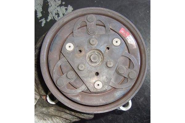 Recambio de compresor aire acond. para volvo v40 familiar 2.0 referencia OEM IAM 8601535 763D465048 