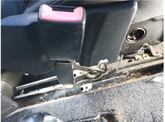 Recambio de anclaje cinturon delantero izquierdo para seat ibiza berlina (6j5) 1.4 tdi referencia OEM IAM 6R0857755D  