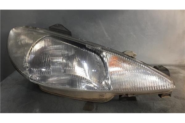 Recambio de faro delantero dcho para peugeot 206 1.4 i referencia OEM IAM 6205S7 89001964 