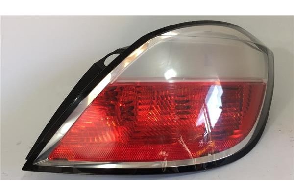 Recambio de piloto trasero derecho para opel astra h berlina (2004) 1.4 referencia OEM IAM   