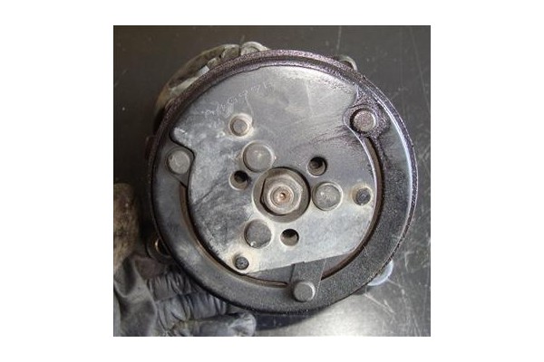 Recambio de compresor aire acond. para volkswagen polo iii (6n1) 75 1.6 referencia OEM IAM 6N0820803A SD7B10 7158 