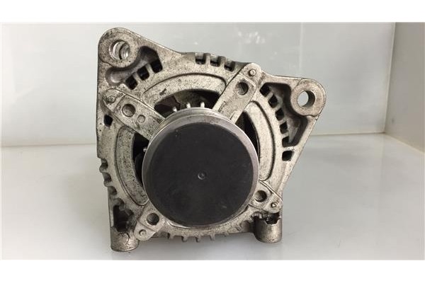 Recambio de alternador para chrysler voyager (rg)(2001) 2.5 crd executive [2,5 ltr. - 105 kw crd cat] referencia OEM IAM 447102 