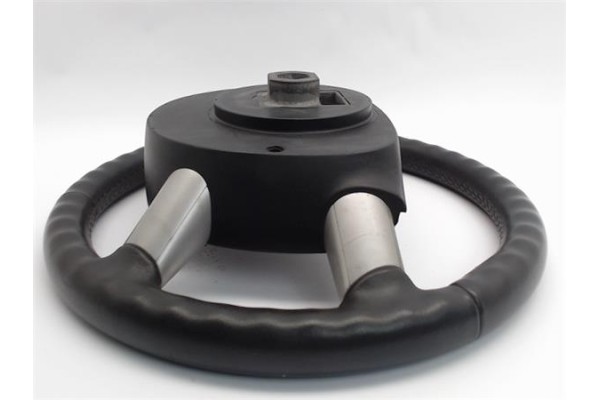 Recambio de volante para ford focus berlina (cap) referencia OEM IAM   438 , FIAT | 456 , FIAT | 36 , FORD | E2 , FORD | 108 , R Recambio de volante para ford focus berlina (cap) referencia OEM IAM   438 , FIAT | 456 , FIAT | 36 , FORD | E2 , FORD | 108 , R