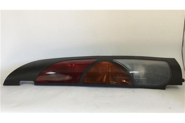Recambio de piloto trasero derecho para renault kangoo i (f/kc0)(1997) d 65 1.9 (kc0e, kc02, kc0j, kc0n) referencia OEM IAM   