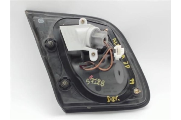 Recambio de piloto porton trasero derecho para nissan almera (n15)(1995) 1.4 referencia OEM IAM BA75E  