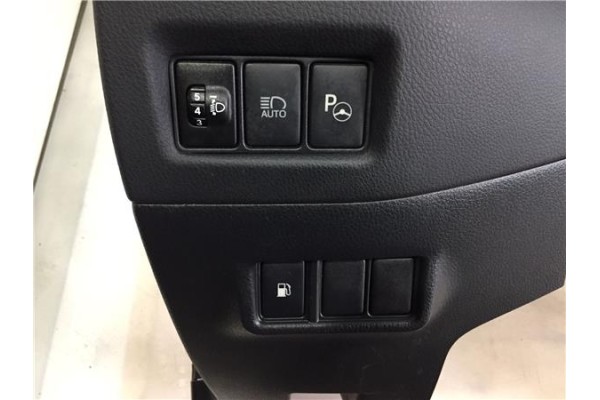 Recambio de salpicadero para toyota c-hr (x10) 2.0 hibrido referencia OEM IAM 55401F4011C5 84841F4010 
