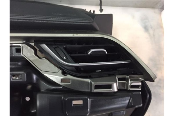 Recambio de salpicadero para toyota c-hr (x10) 2.0 hibrido referencia OEM IAM 55401F4011C5 84841F4010 