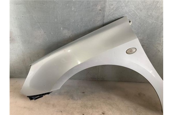Recambio de aleta delantero izquierda para peugeot 307 (3a/c) 2.0 hdi 90 referencia OEM IAM 7840K8  