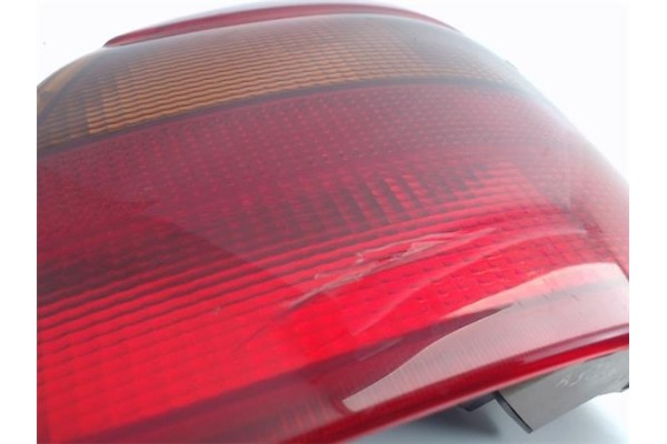 Recambio de piloto trasero izquierdo para opel astra f berlina referencia OEM IAM   