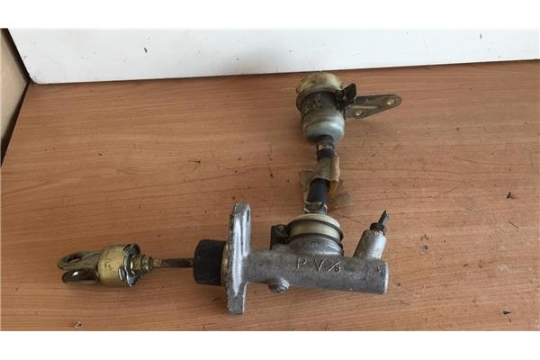Recambio de bomba de embrague para hyundai coupe (j2)(1996) 2.0 16v referencia OEM IAM XX  