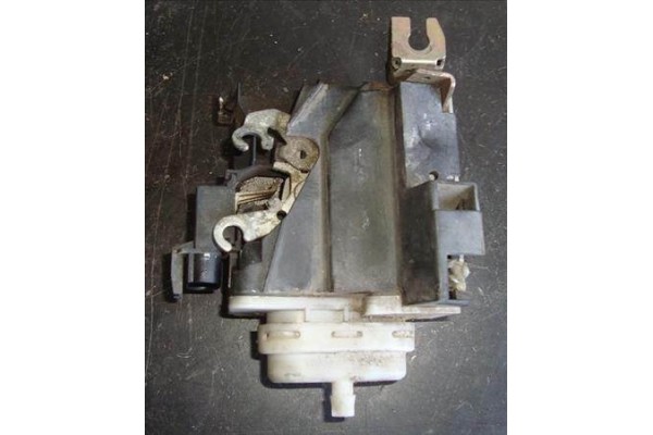 Recambio de cierre electromagnetico delantero izquierdo para audi a4 berlina (b5) 2.6 referencia OEM IAM 8D1837015F  