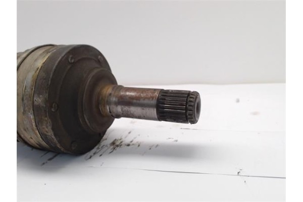 Recambio de palier delantero izquierdo para fiat i punto (176) berlina 1.7 td referencia OEM IAM XX  