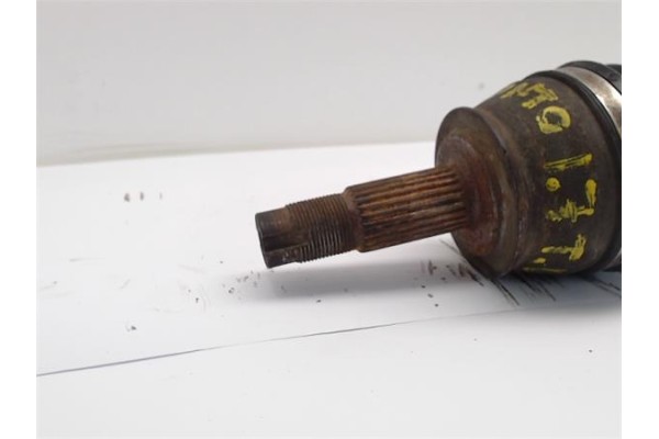 Recambio de palier delantero izquierdo para fiat i punto (176) berlina 1.7 td referencia OEM IAM XX  