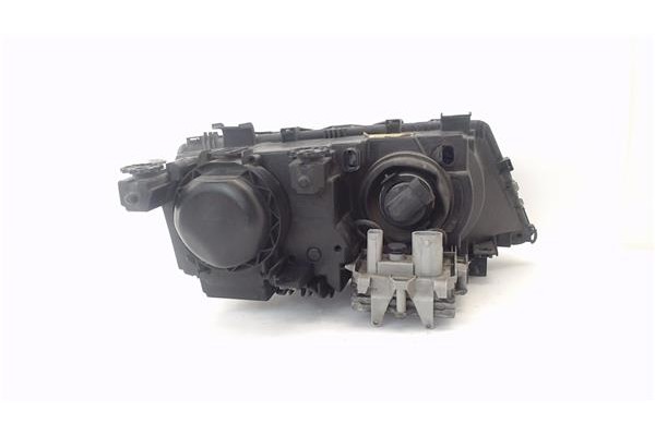 Recambio de faro delantero izquierdo para bmw serie 3 touring (e46) 2.2 320i referencia OEM IAM 63127165769  