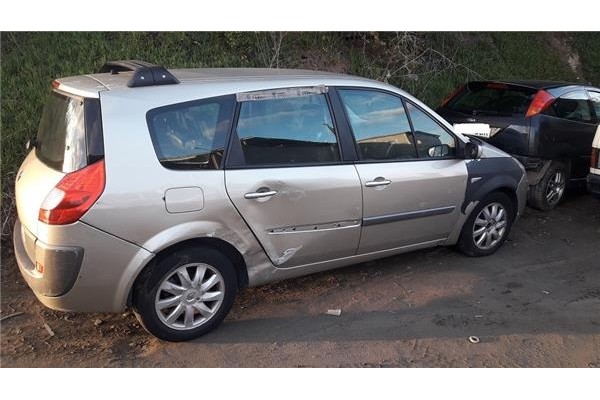 RENAULT GRAND SCÉNIC II (JM0/1_)