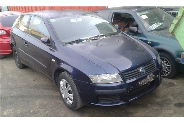 fiat stilo (192)(2001) del año 