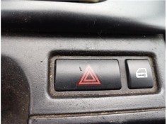 Recambio de interruptor luces emergencia para bmw serie 3 touring (e46) 2.2 320i referencia OEM IAM 61318368920  
