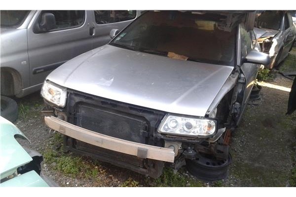 audi a3 (8l)(1996) del año 