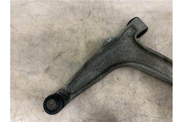 Recambio de brazo suspension delantero izquierdo para saab 9-3 cabriolet 2.0 t referencia OEM IAM 12799199  