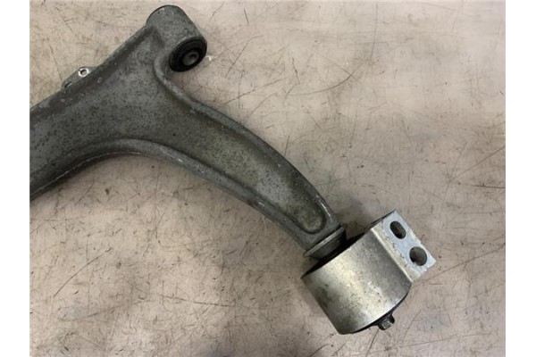 Recambio de brazo suspension delantero izquierdo para saab 9-3 cabriolet 2.0 t referencia OEM IAM 12799199  