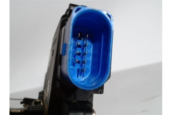 Recambio de cierre electromagnetico delantero derecho para volkswagen golf v (1k1) 1.9 tdi referencia OEM IAM 3D1837016  3D18370