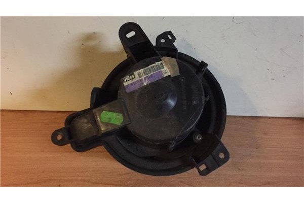 Recambio de motor calefaccion para citroen berlingo 1.9 d referencia OEM IAM N31848234Z 602905K 