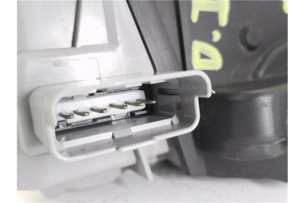 Recambio de cierre electromagnetico delantero izquierdo para peugeot 307 (3a/c) 2.0 hdi 90 referencia OEM IAM 9135N6  