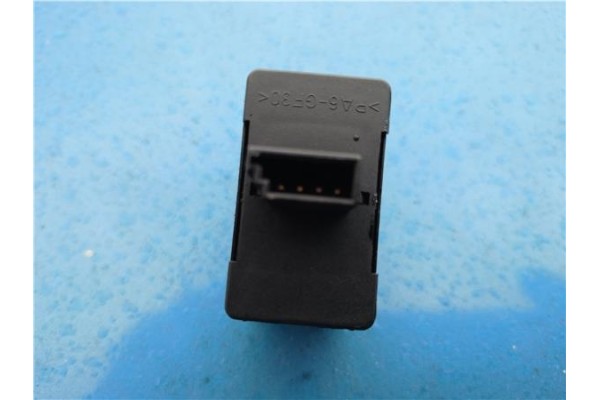 Recambio de mando elevalunas trasero derecho para bmw serie 3 touring (e46) 2.2 320i referencia OEM IAM 61316902174 6902174 