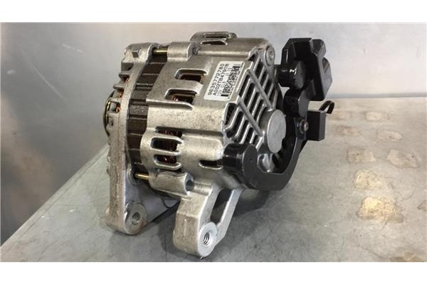 Recambio de alternador para citroen xsara berlina 1.9 d referencia OEM IAM 9635772780 A002TB4791B 
