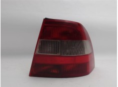 Recambio de piloto trasero derecho para opel vectra b berlina referencia OEM IAM 90568047  