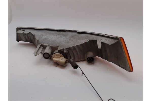 Recambio de intermitente delantero izquierdo para renault trafic ii combi (04.2001) 1.9 29 combi6 acristalado parcial [1,9 ltr. 