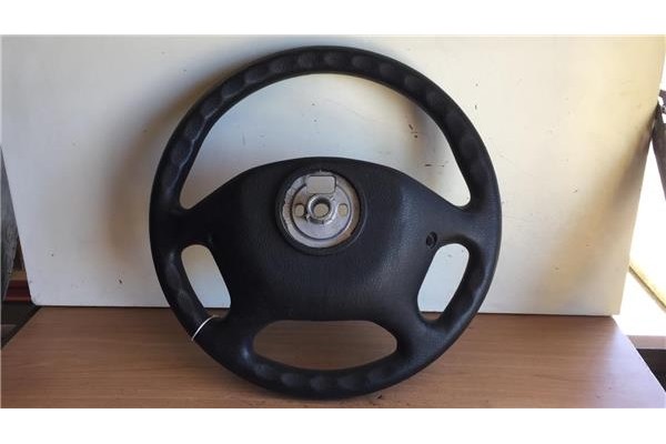 Recambio de volante para opel astra f berlina 1.4 i referencia OEM IAM 90495535 4397108 