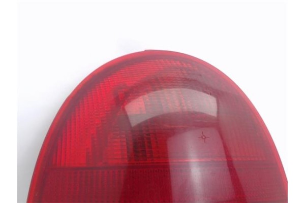 Recambio de piloto trasero izquierdo para opel corsa b referencia OEM IAM 1222025  