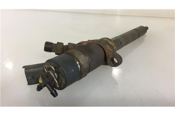 Recambio de inyector para peugeot 206 sw (2002) 1.6 hdi 110 referencia OEM IAM 0445110188 02C04892080 