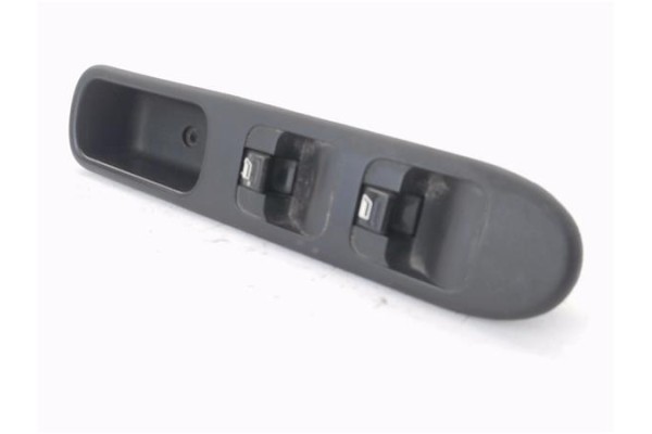 Recambio de mando elevalunas delantero izquierdo para peugeot 307 (3a/c) 2.0 hdi 90 referencia OEM IAM PA6615FV  
