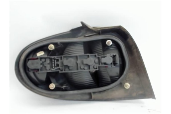 Recambio de piloto trasero derecho para renault megane i fase 2 coupe (da...) referencia OEM IAM   