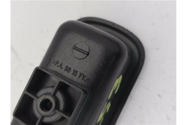 Recambio de mando elevalunas delantero izquierdo para peugeot 307 (3a/c) 2.0 hdi 90 referencia OEM IAM PA6615FV  