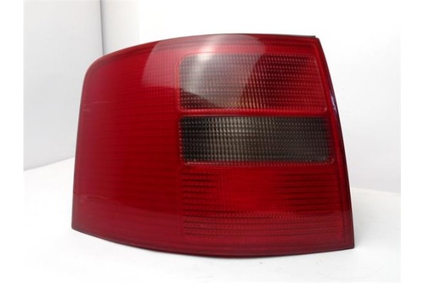 Recambio de piloto trasero izquierdo para audi a6 berlina (4b2) 2.5 tdi referencia OEM IAM 4B9945095 397109999 4B5945095 , AUDI